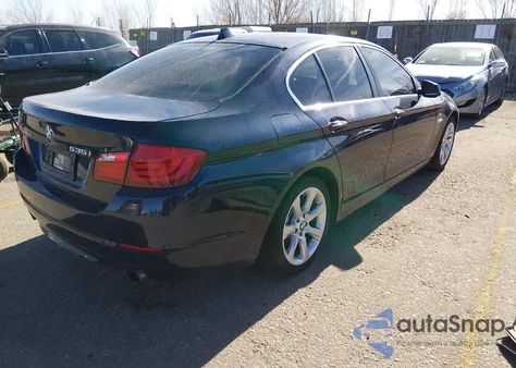 2013 BMW 535I xDrive z USA, uszkodzony, nr VIN WBAFU7C54DDU77072